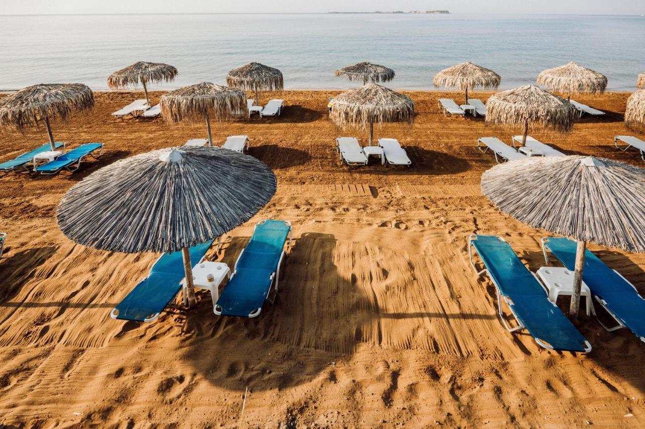 Captain Nemo Xi Beach Bagian luar foto