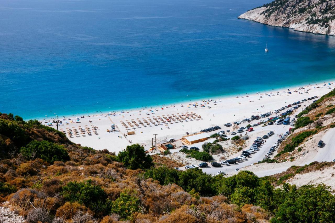 Captain Nemo Xi Beach Bagian luar foto